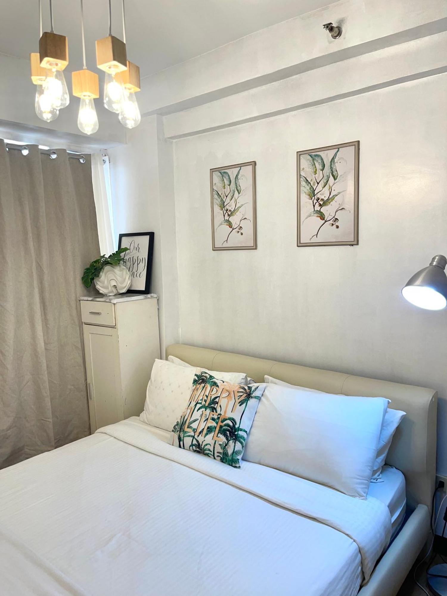 Lancris Residences 2 Bedroom Entire Apartment Near Airport With Pool Paranaque City Екстер'єр фото