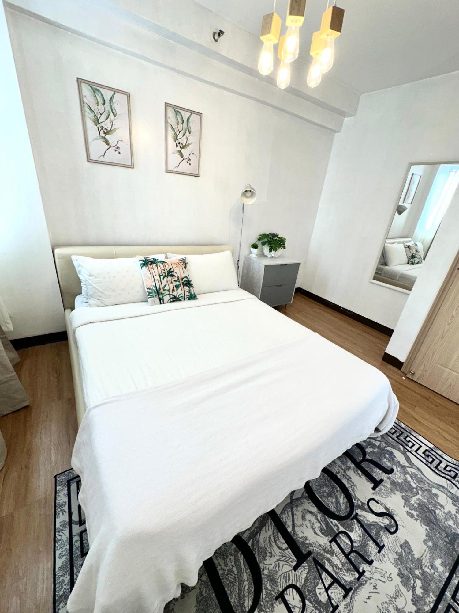 Lancris Residences 2 Bedroom Entire Apartment Near Airport With Pool Paranaque City Екстер'єр фото